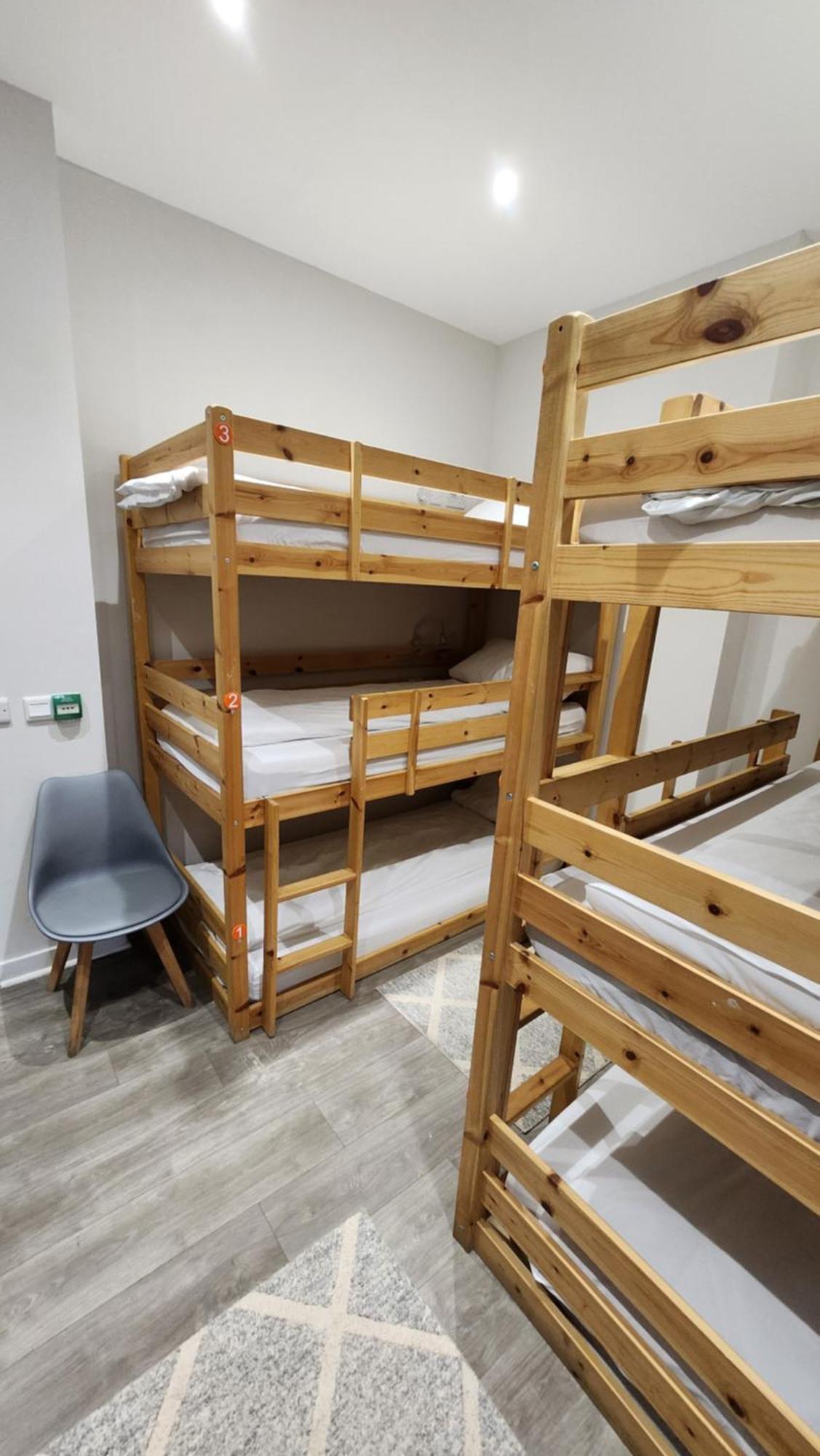 Matrix Hostel Единбург Екстер'єр фото
