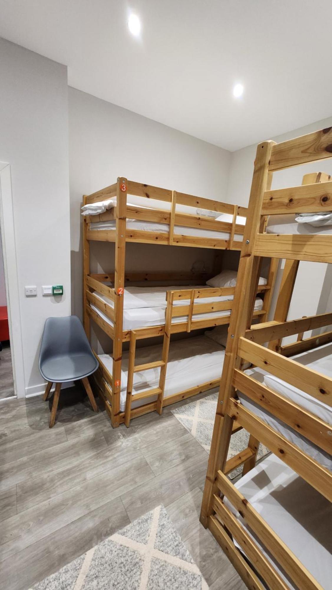 Matrix Hostel Единбург Екстер'єр фото