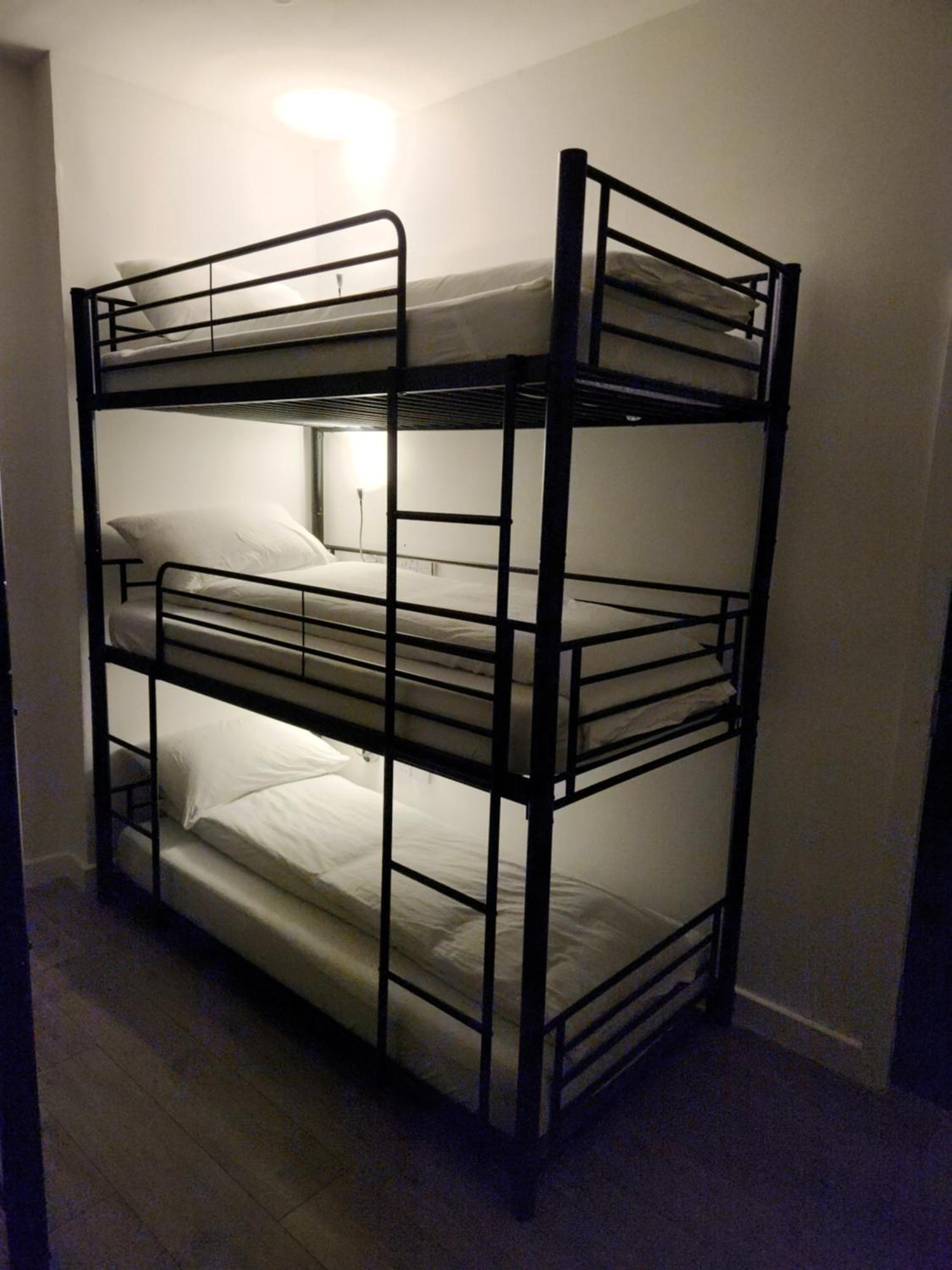 Matrix Hostel Единбург Екстер'єр фото