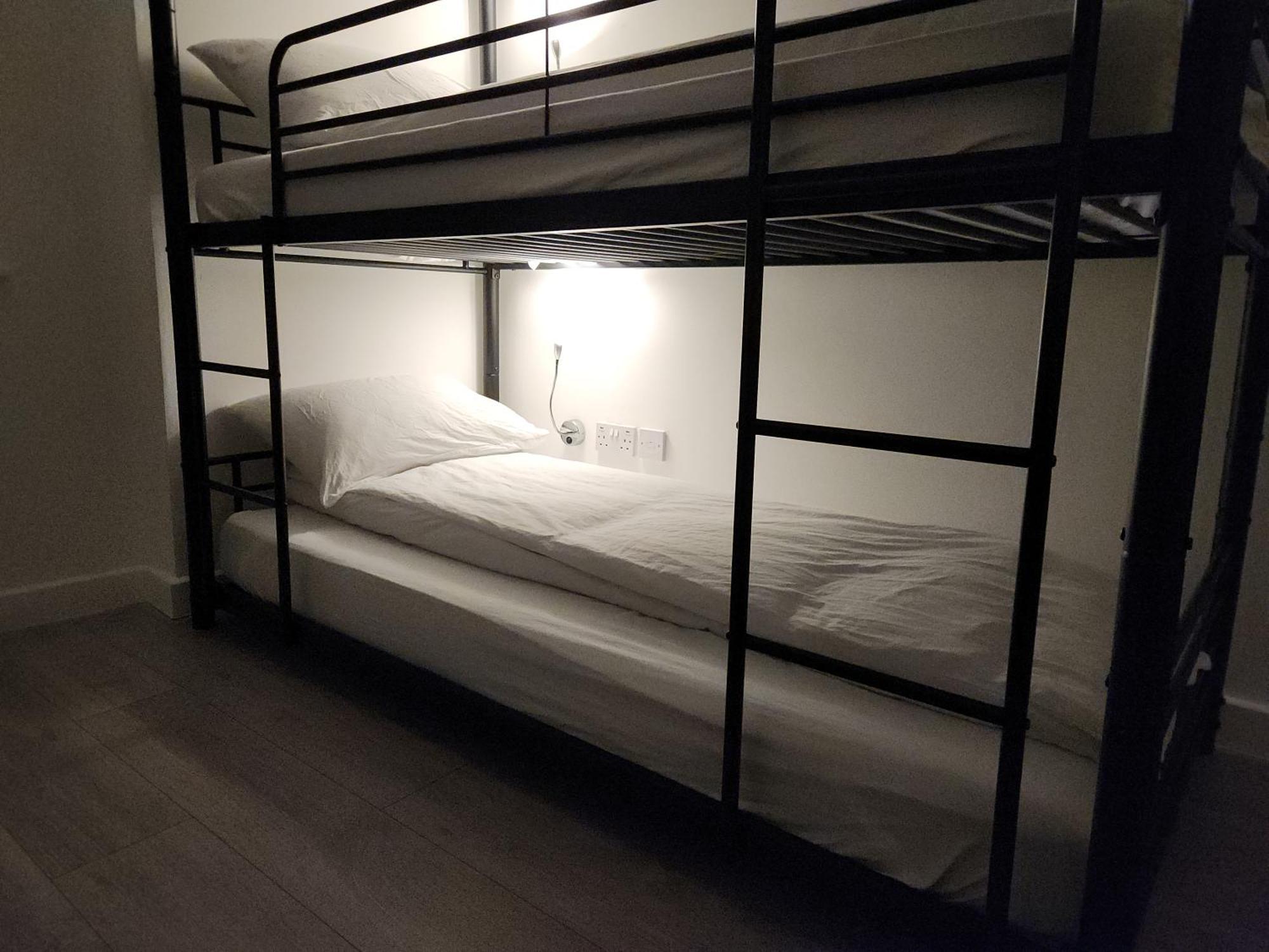 Matrix Hostel Единбург Екстер'єр фото